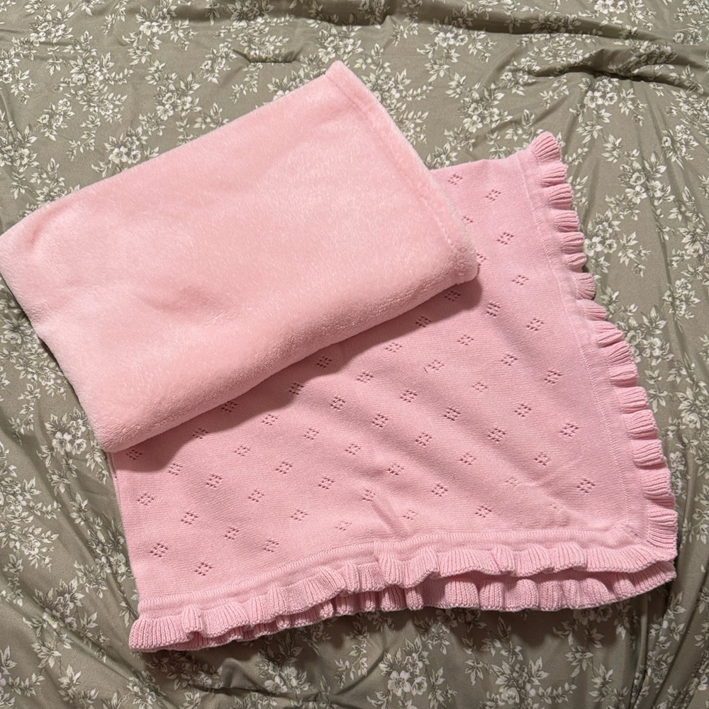 Baby Girl Blanket/Burp Cloth Lot - Picture 4 of 5